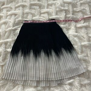 White House Black Market Black and White Ombre A-Line Skirt